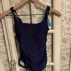 NWT cupshe navy swim top